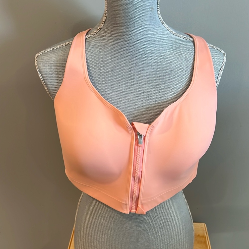 Athleta sports bar peach color 40D